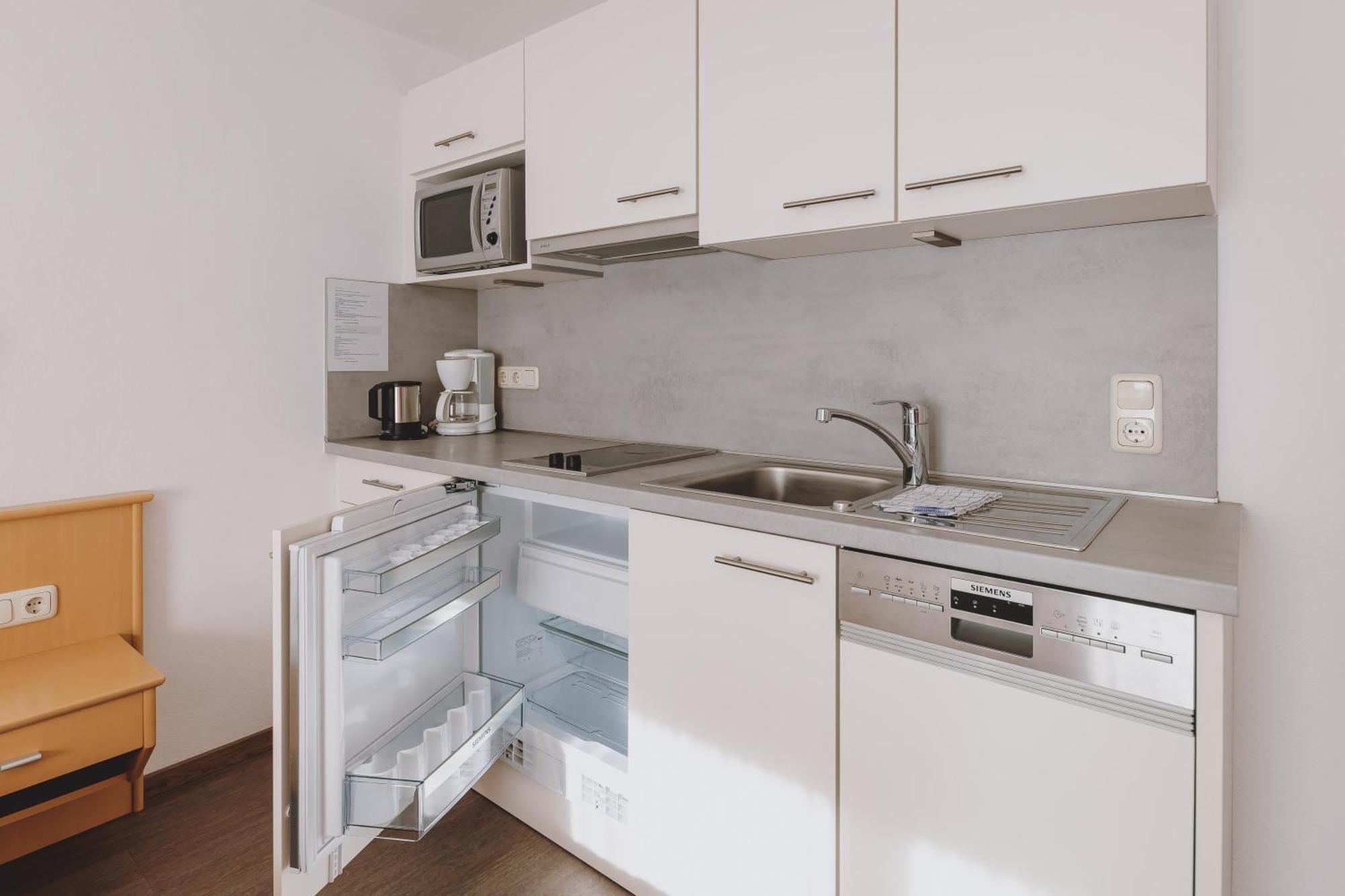 Appartements Sulzer By We Rent, Summercard Included Целль-ам-Зе Номер фото